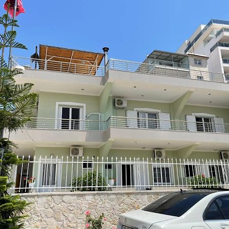 Villa Xhevdet Саранде Екстериор снимка