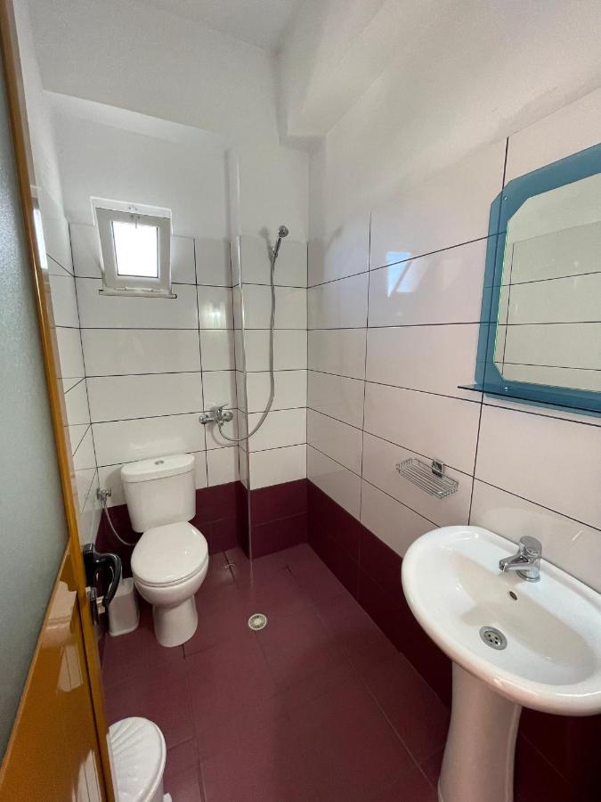 Villa Xhevdet Саранде Екстериор снимка
