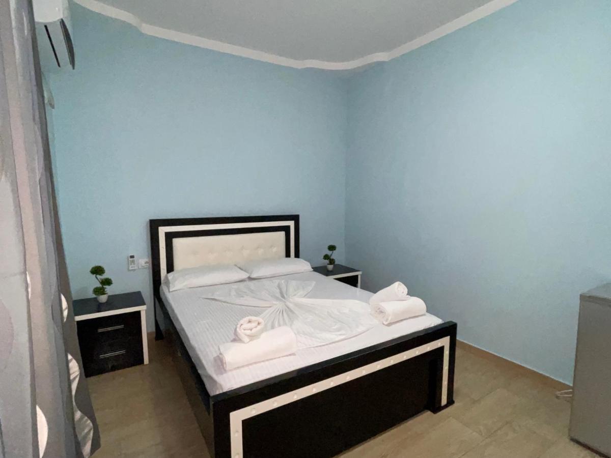 Villa Xhevdet Саранде Екстериор снимка