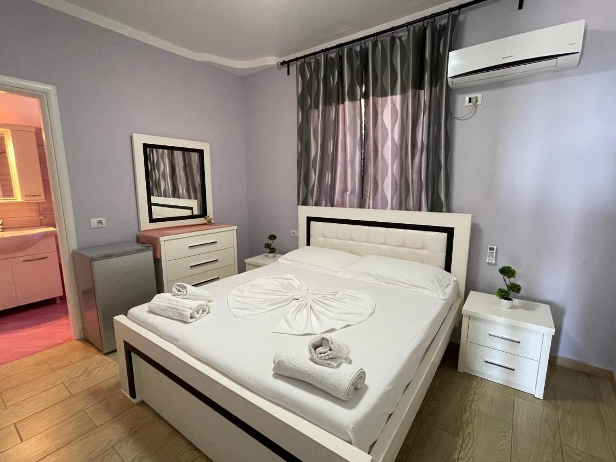 Villa Xhevdet Саранде Екстериор снимка