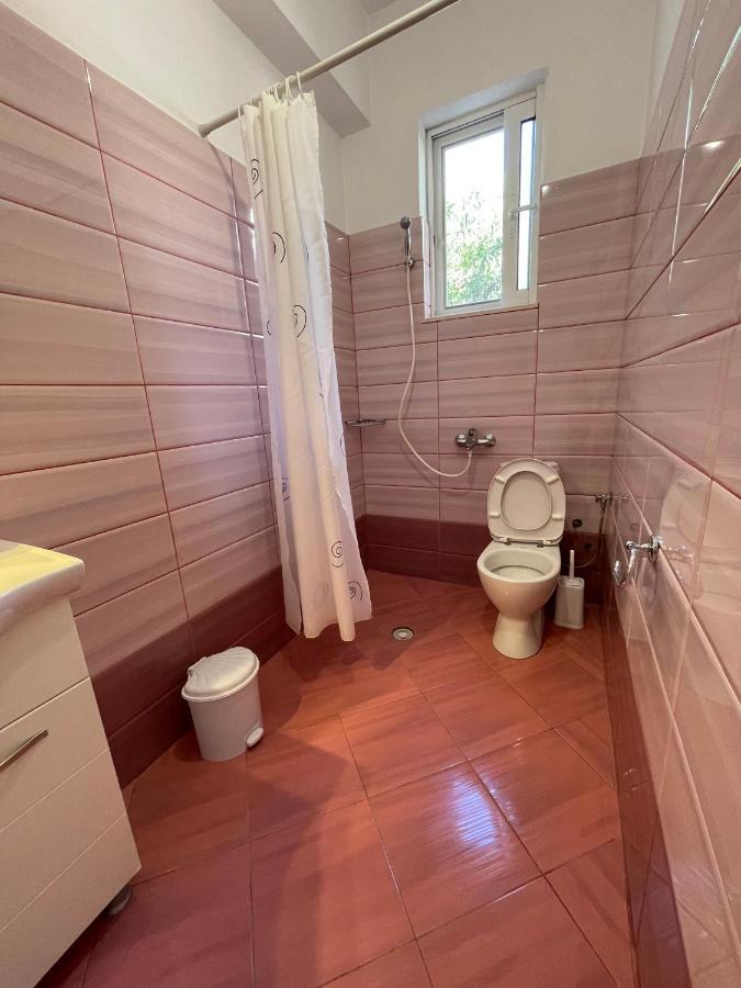 Villa Xhevdet Саранде Екстериор снимка
